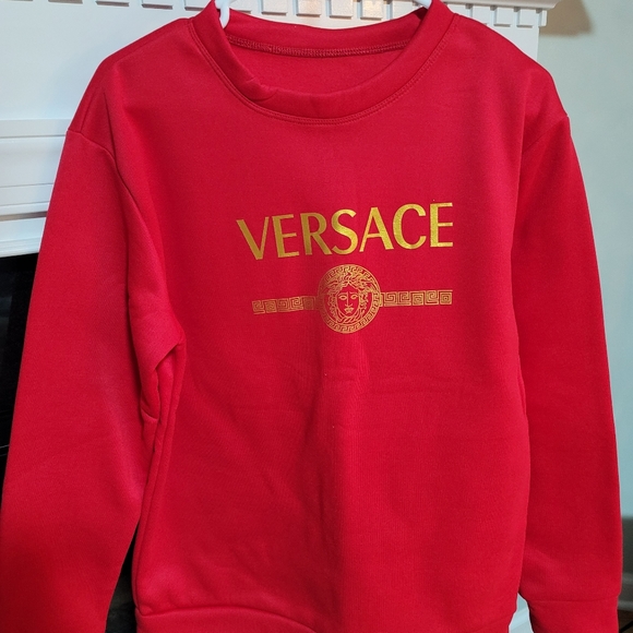 Sweaters - Picture 4 of 5